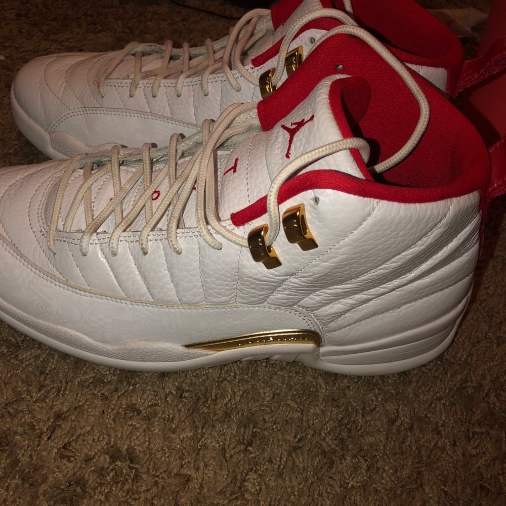 Air Jordan 12 FIBA